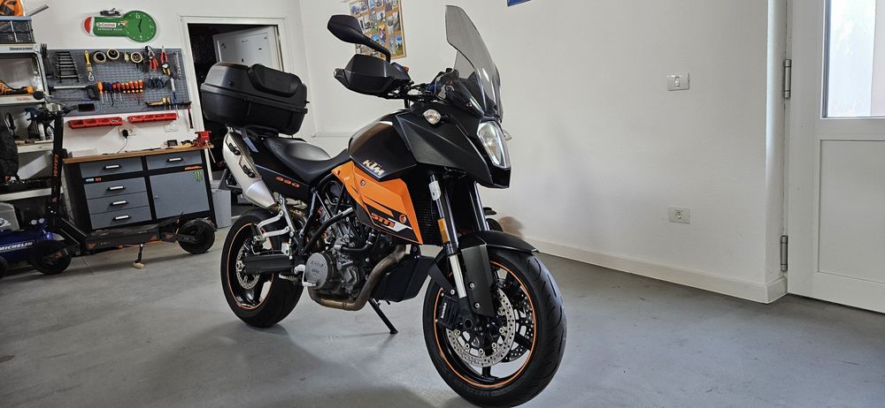 Ktm 990 SMT Touring-Supermoto