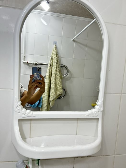 Продаю зерколо для ванный.