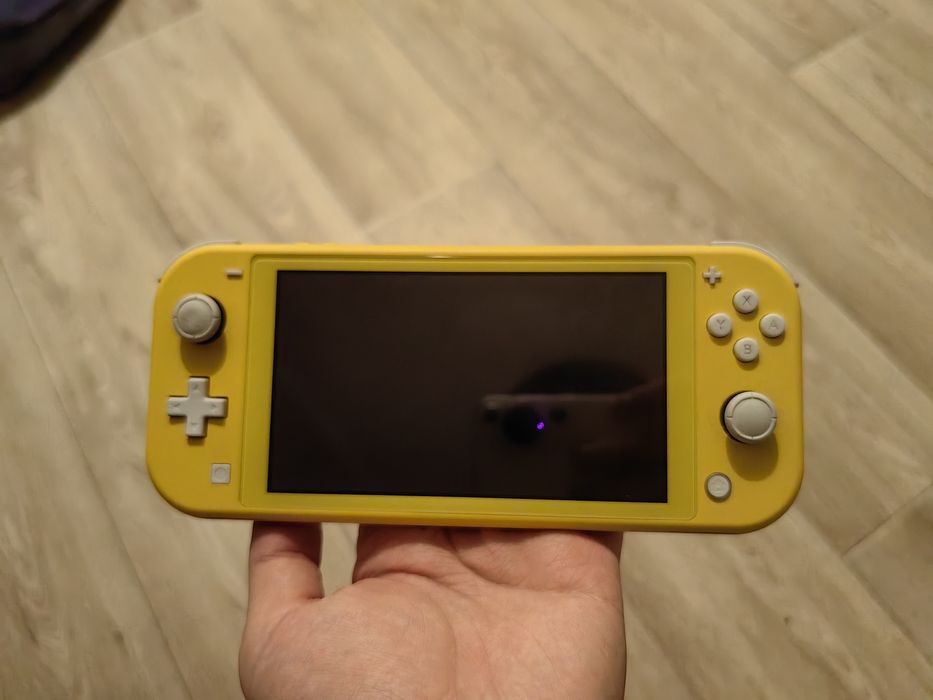Прошитый Nintendo switch lite