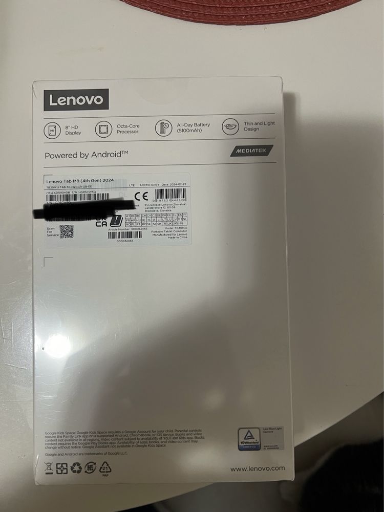 Tableta Lenovo Tab M8