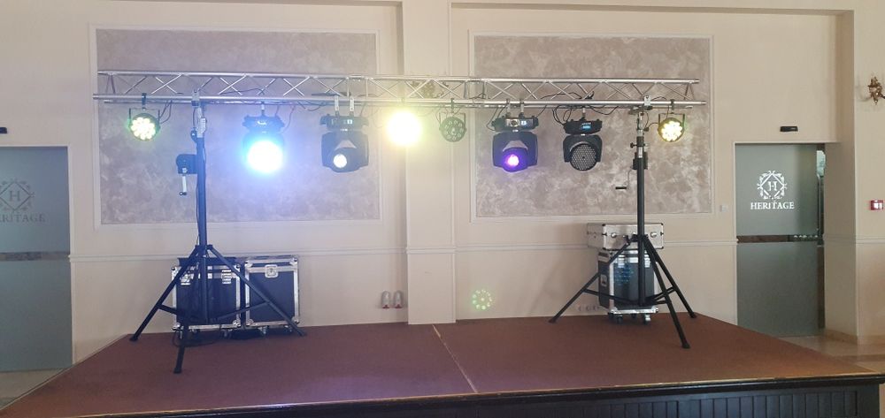 Schela lumini -de la  150 €