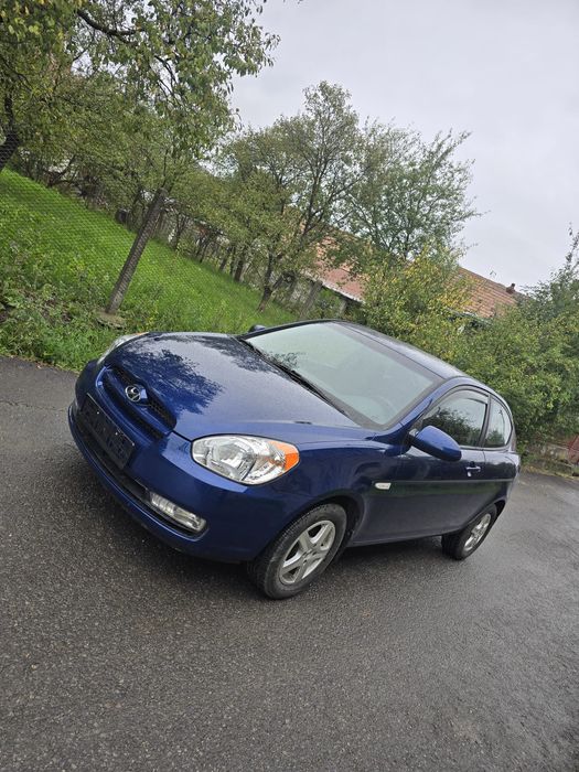Vând Hyundai accent an 2006 cu 80000 km reali