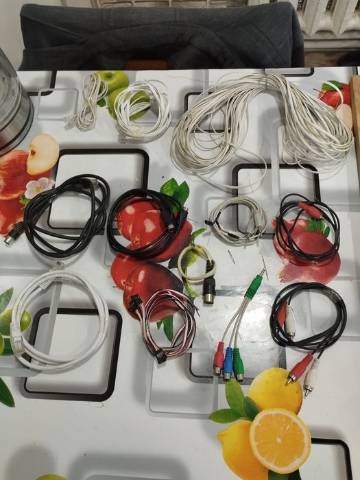 Кабели и адаптеры