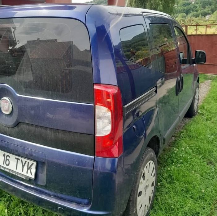 Vând Fiat Qubo 1.4