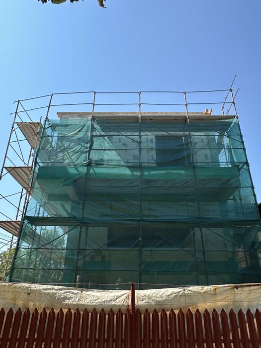 Inchiriez schela ieftin