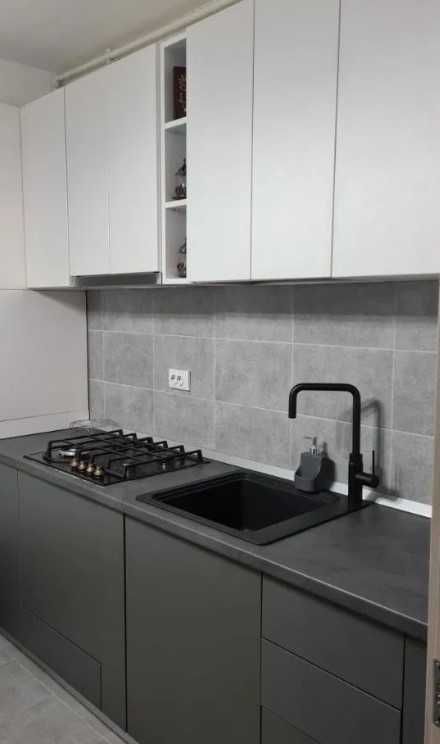 Дава се под наем Двустаен апартамент в Бургас, Изгрев - 50 кв.м за 306 € - Снимка #4