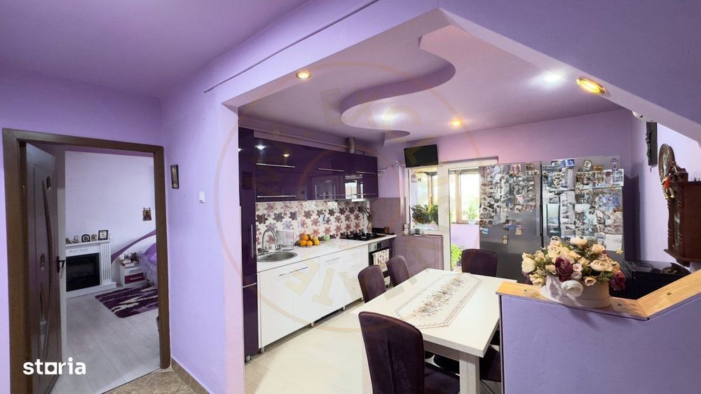 Apartament 3 camere MV2 Etaj IV, Str. Octavian Goga - Carei