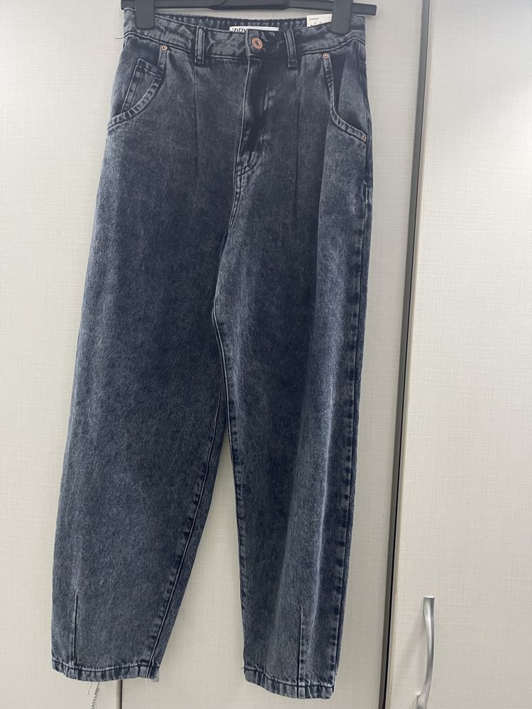 Blugi zara  mom jeans