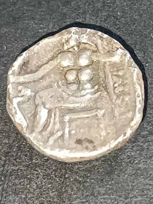 Vând monede autentice din colectie