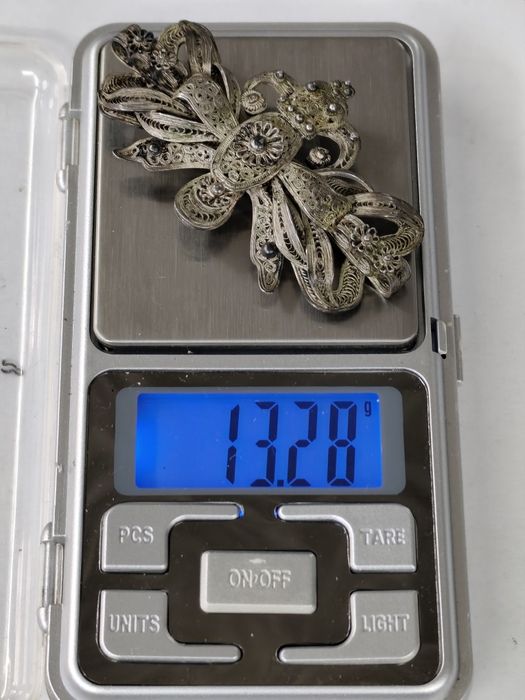 Възрожденска сребърна брошка филигран 0.800