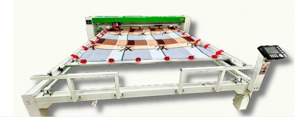 Ko`rpa qavish uskunasi sotiladi