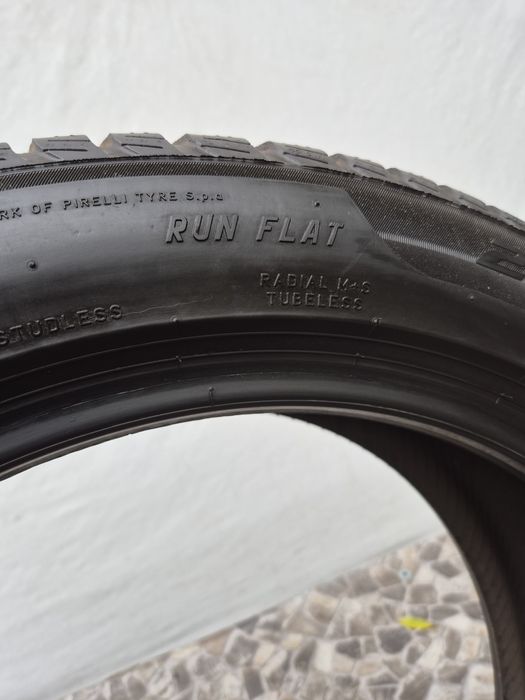 4бр 225 50 18 Pirelli Runflat зимни - 21г