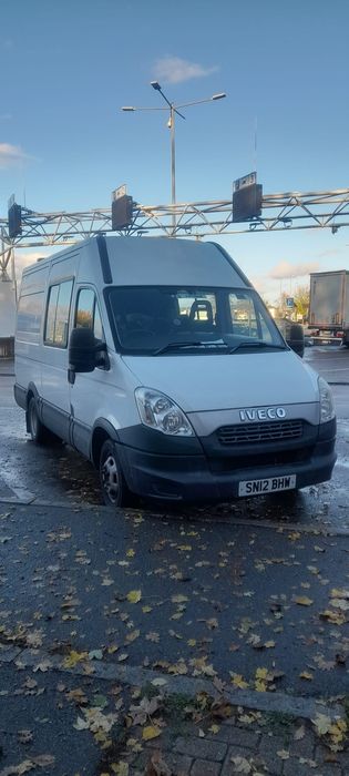 Iveco Daily Mediu 6 locuri