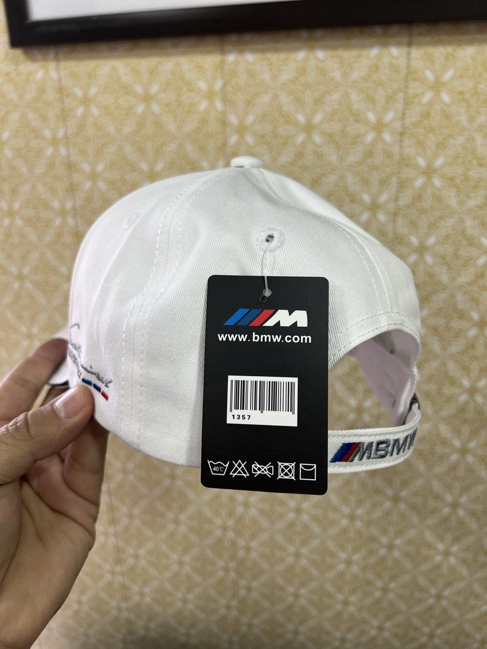 Kepka BMW sotiladi sifati ideal