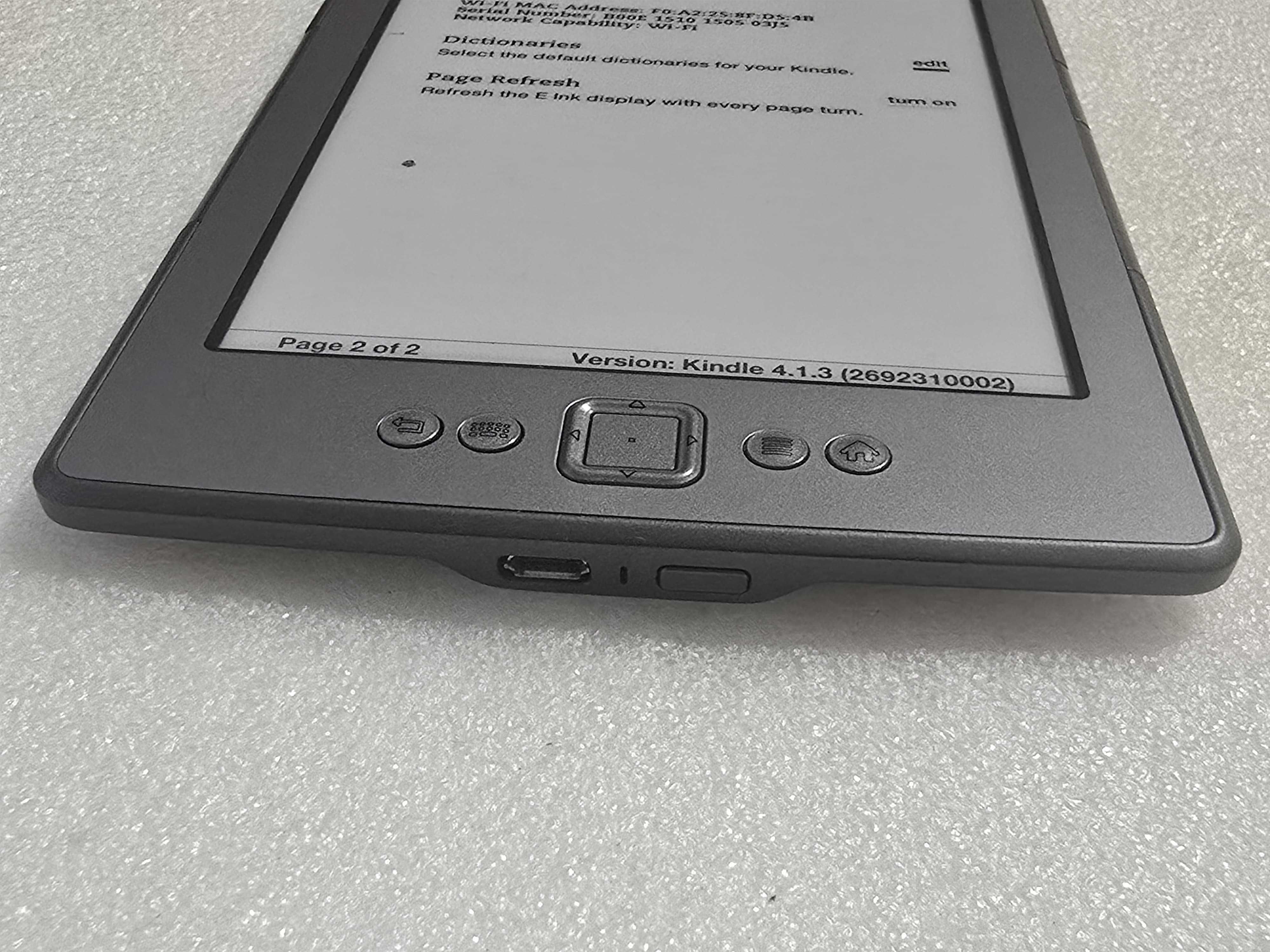 eBook Amazon Kindle 4 gen 2gb 6 Inch Wifi D01100 - poze reale