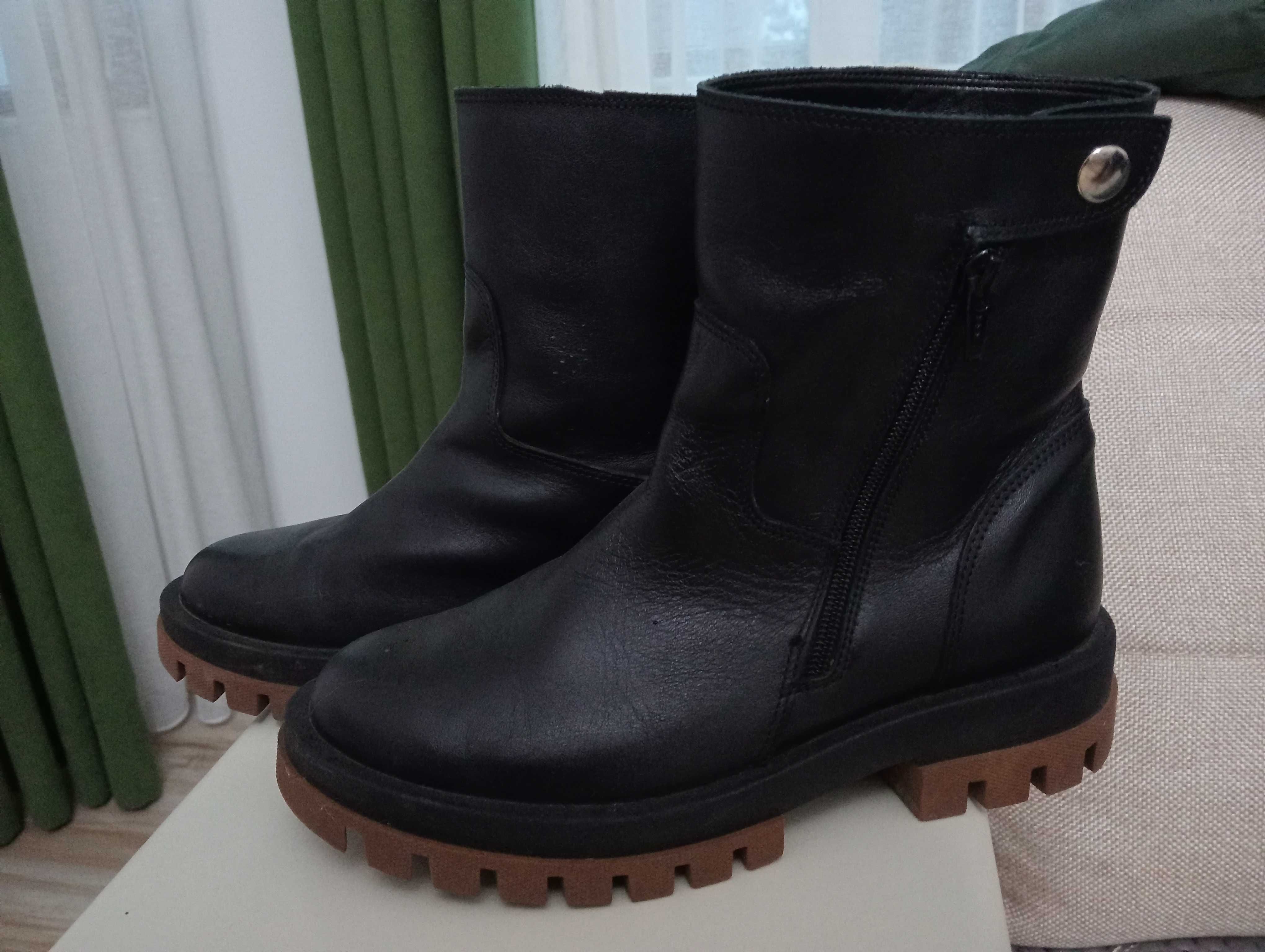 Ghete piele naturala 39