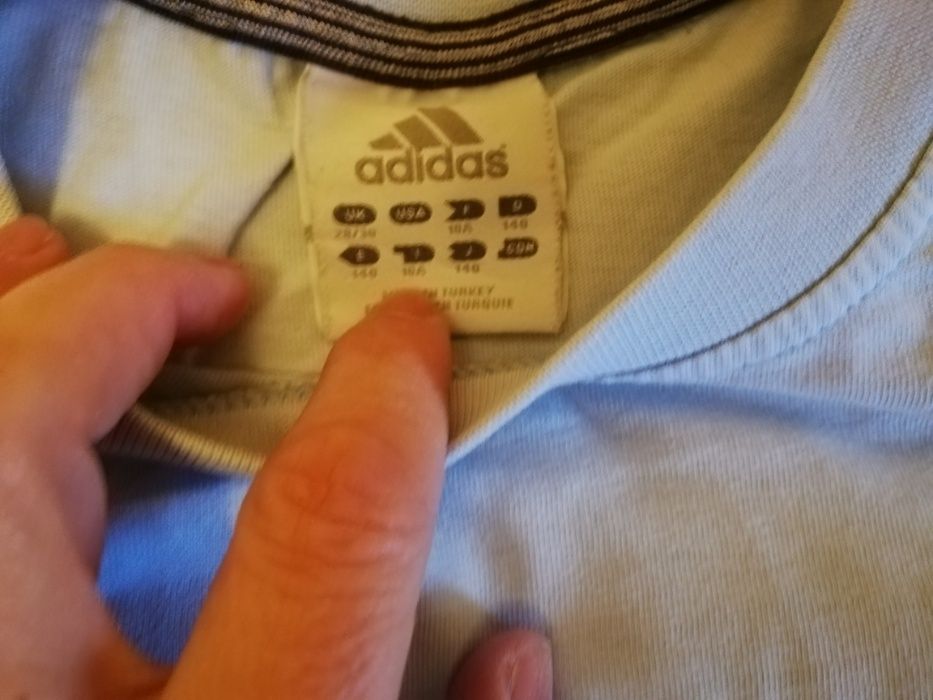 Tricou Adidas original 10 ani