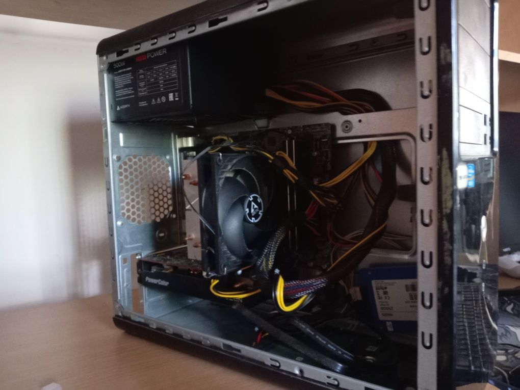 Продам компьютер игровой