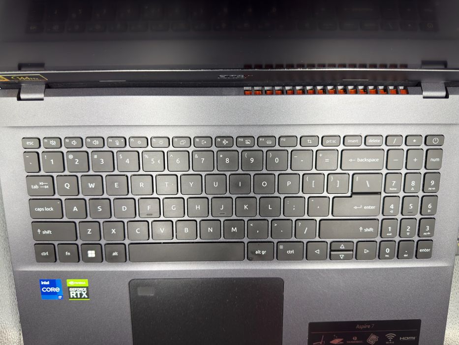 Laptop gaming Acer Aspire 7 i7-1260p, 16 GB DDR4, RTX 3050Ti