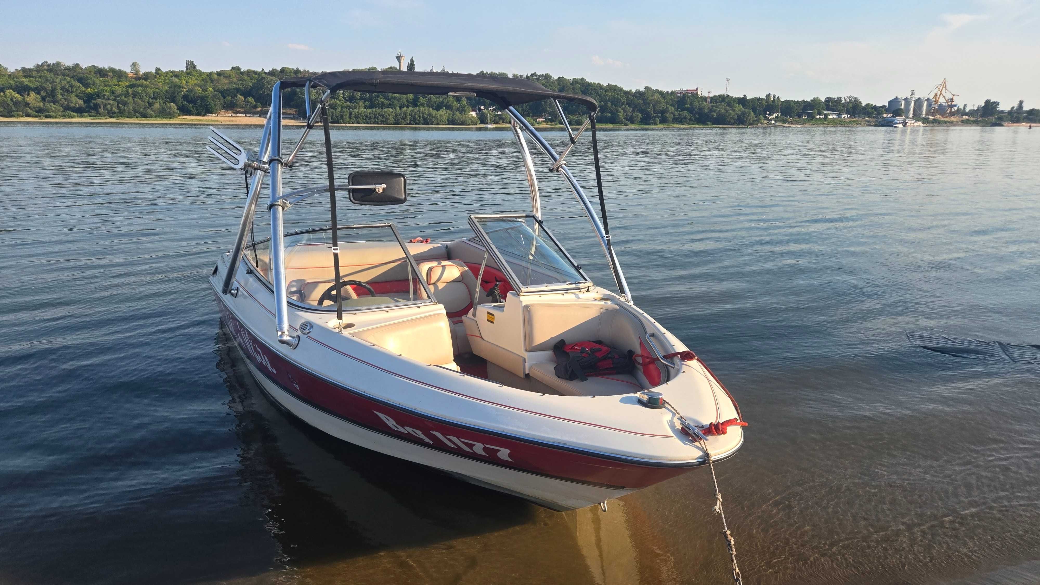 Bowrider Bayliner 1850 SS Wakeboard Tower