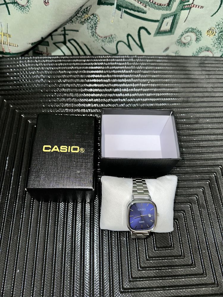 Часы casio отличные