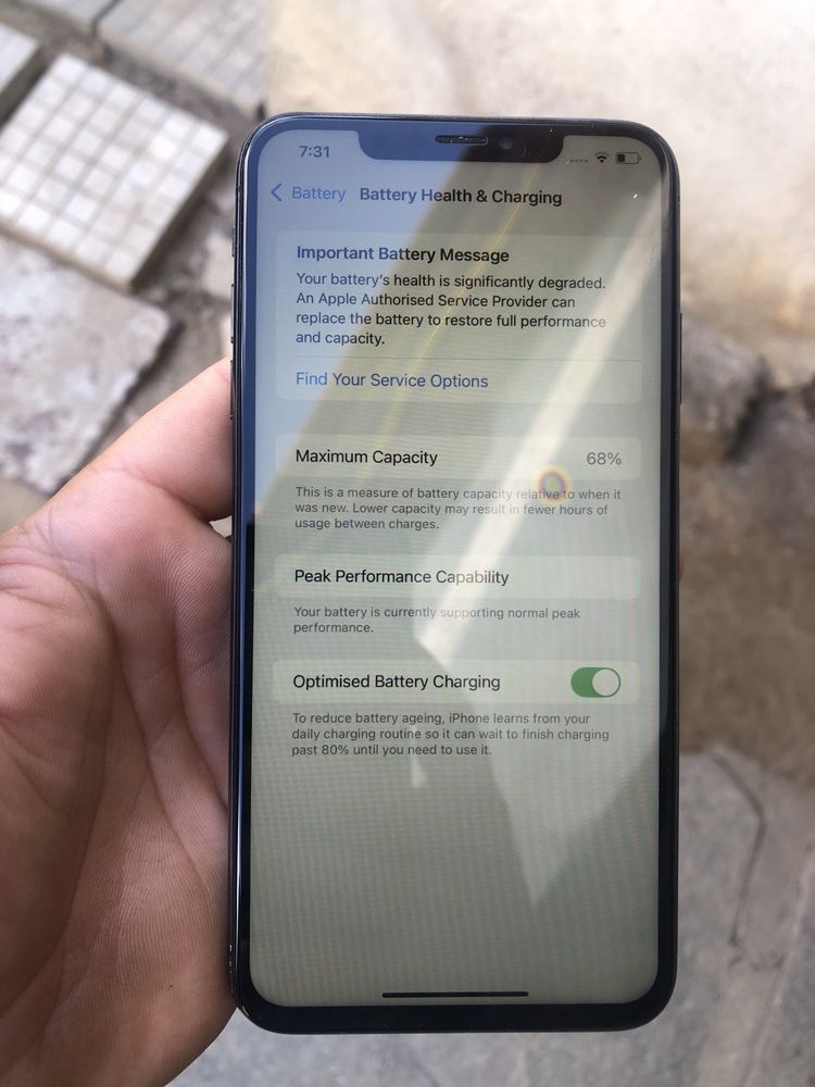 Iphone XS Max 64 GB чист iCloud