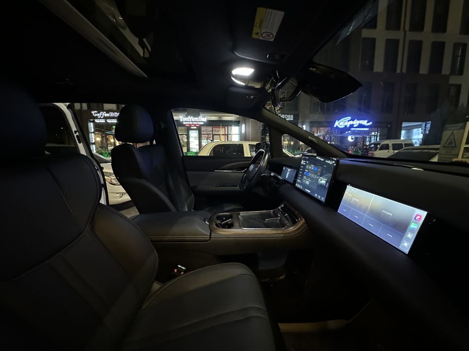 Gac Hycan   v09 luxury