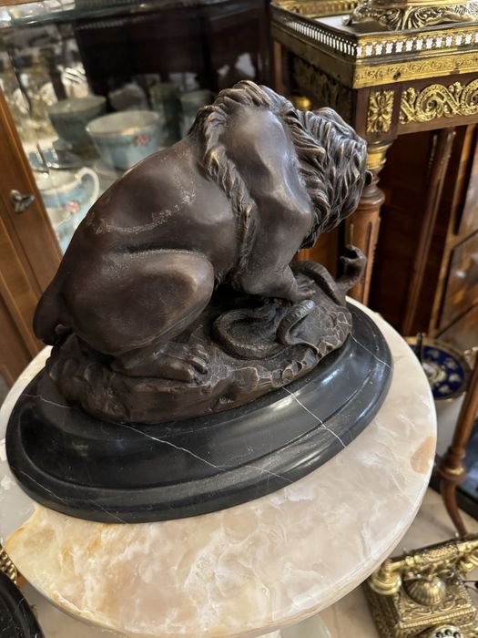 Statueta bronz masiv- leu-16kg