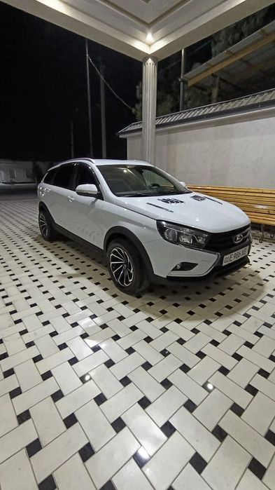 Lada Vesta Cross