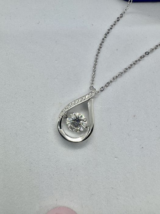 Сребърно колие с мойсанит (диамант) 1 карат