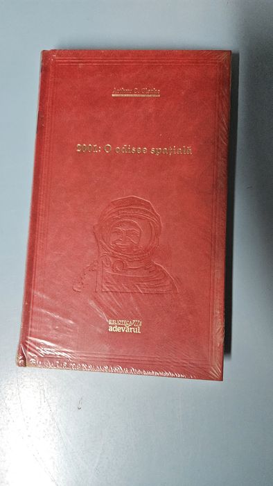 2001: O odisee spatiala
Arthur C. Clarke