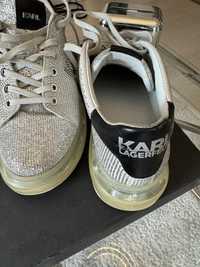 Sneakers Karl,3 purtari,in stare impecabila