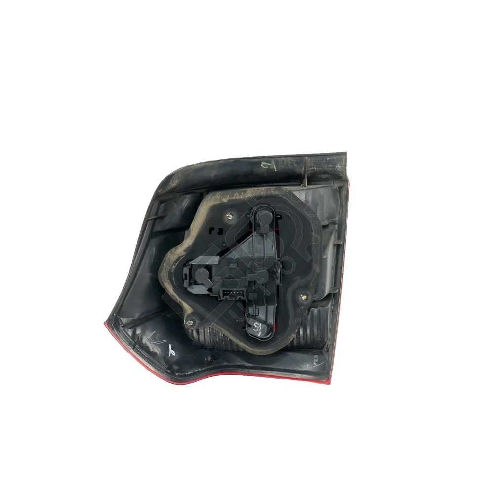 Десен стоп Toyota Corolla 2001-2006 ID: 135679