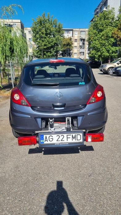 Vand opel corsa s-d 1.3 diesel  automată