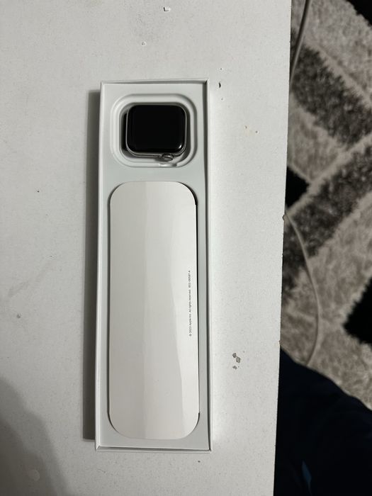 Продается Apple Watch 6 series 44 mm Аккум 100 новый