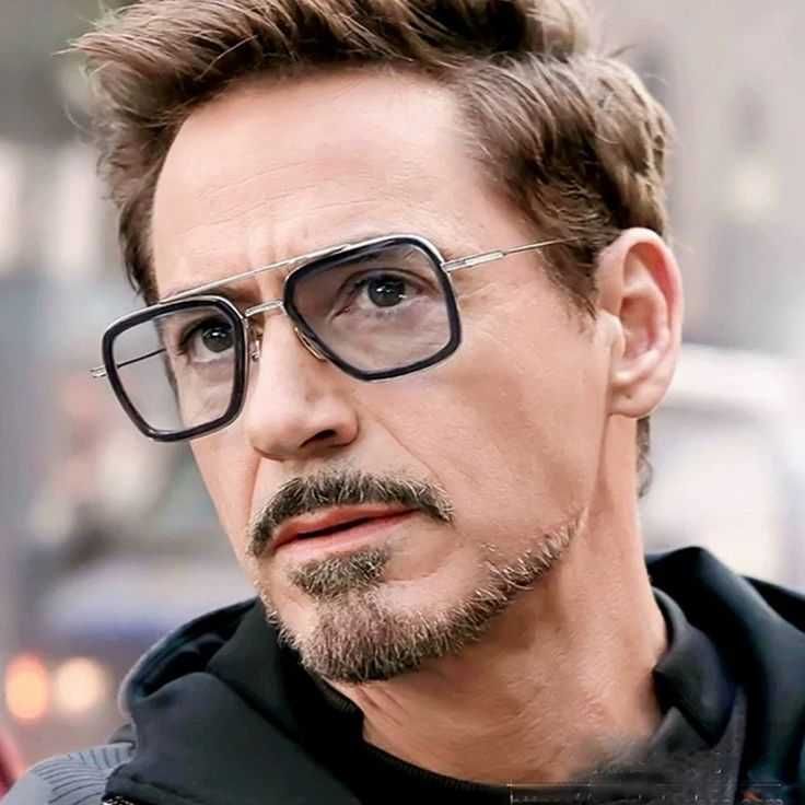 Очилата на Tony Stark Iron Man Spider Man Spider Man 2020 2019