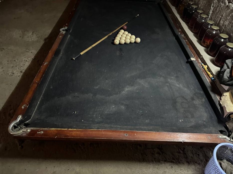 Billiard stol sotiladi