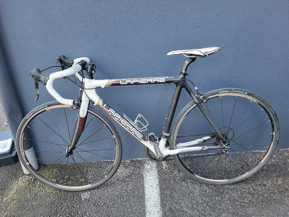 Bicicleta Cursiera Cadru Carbon Cluj