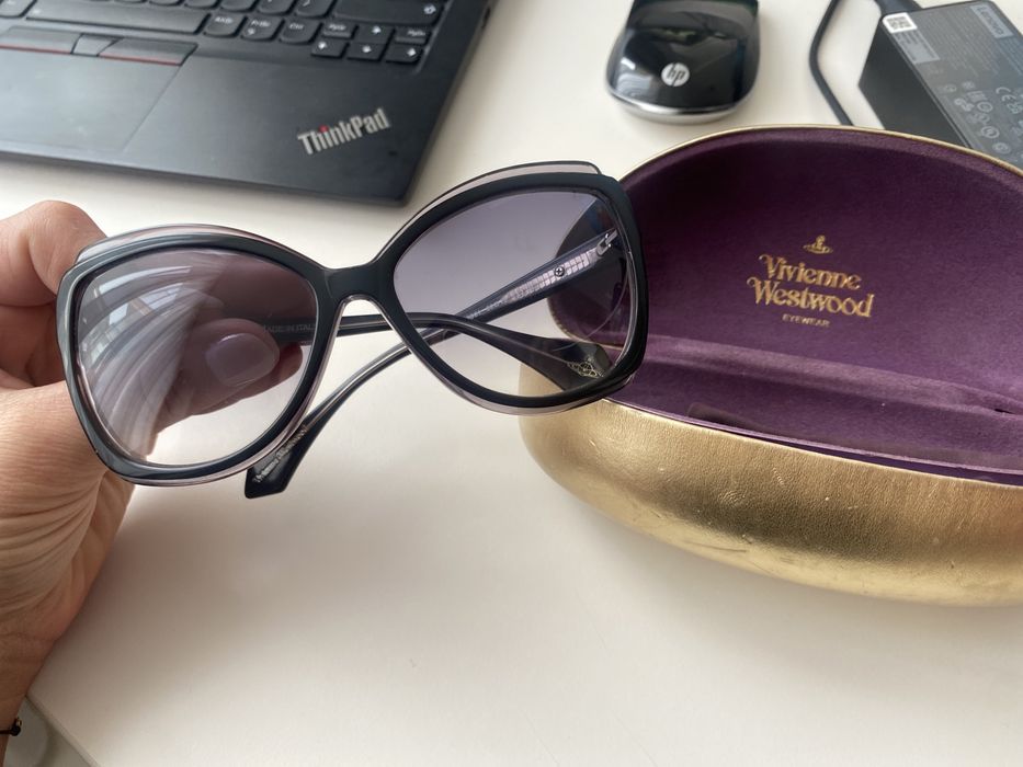Дамски очила Vivienne Westwood