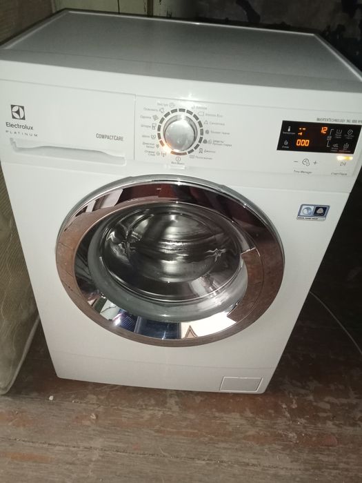 Electrolux 7 кг афтамат стиральная машинка рабочая продается