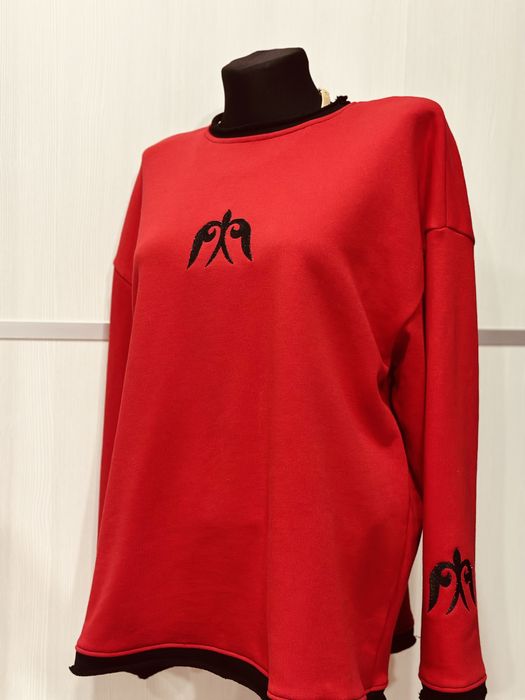 Свитшоты/худи с вышивкой