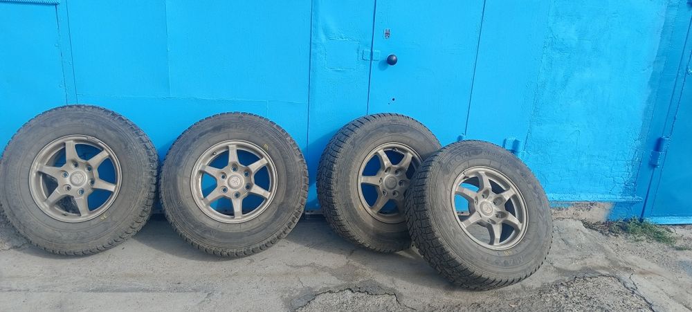 Зимняя резина 265 70 r16