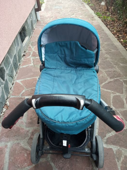 Бебешка количка с кош за кола Peg Perego