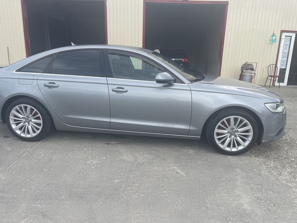 Audi A6 2012 impecabil estetic si mecanic