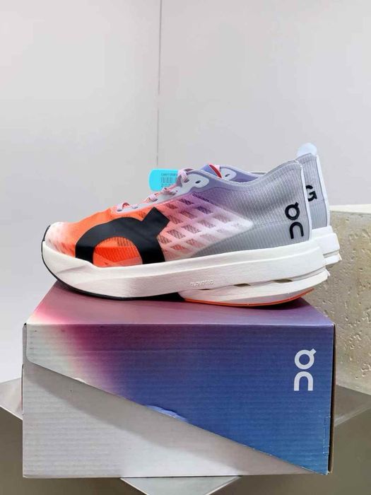 Нови мъжки маратонки On Cloudboom Strike