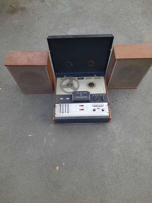 Продам магнитофон