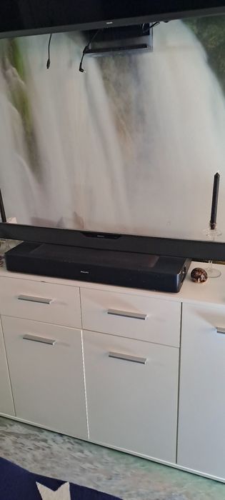 Soundbar philips cu subwoofer