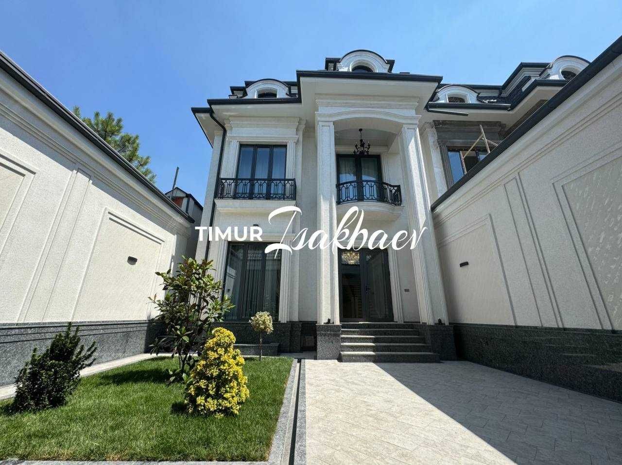 Продам ЕвроДом Центр Луначарского 2,5 сотки