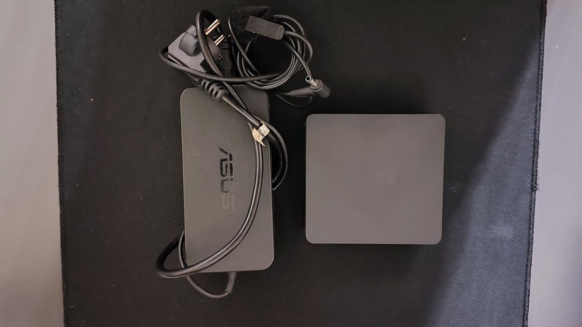 Мини ПК Intel nuc i3-1220p/16gb/256gb ssd