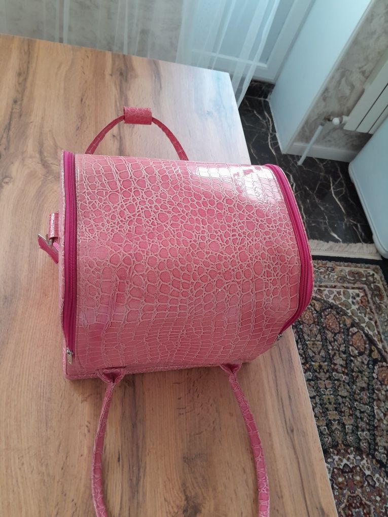 Продам сумку для визажиста